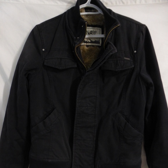 Aritzia TNA black jacket with faux fur lining